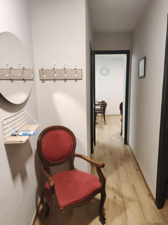 Apt 1 Acollidor Al Centre Historic De Vic Aptgarbi Eksteriør billede